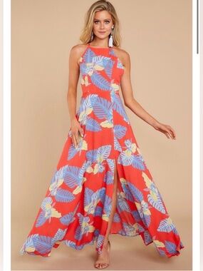 Red Dress Boutique Coral Halter Maxi Dress Size Small New with Tags